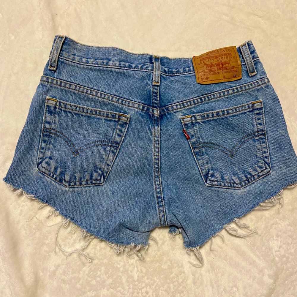 505 Levi shorts